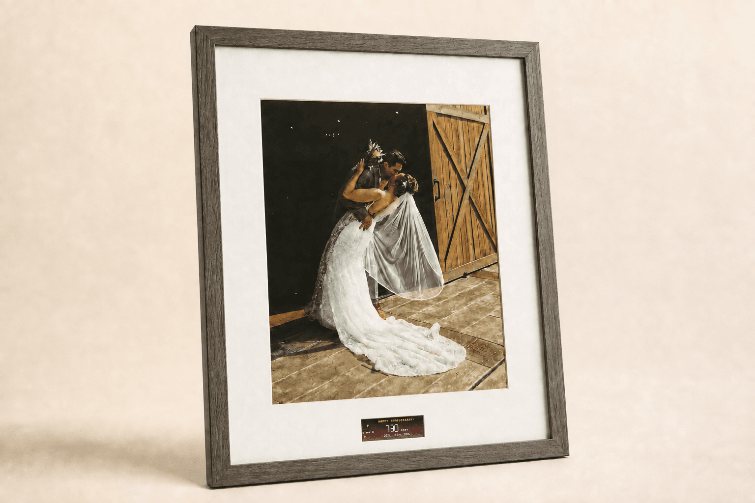 Gray wood frame finish